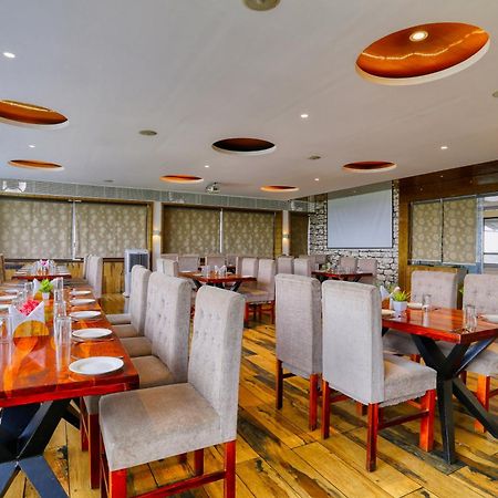The Ashoka Hotel Indore Ngoại thất bức ảnh