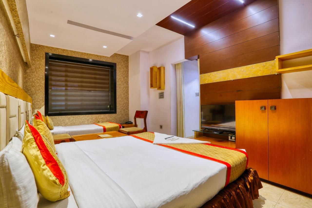 The Ashoka Hotel Indore Ngoại thất bức ảnh