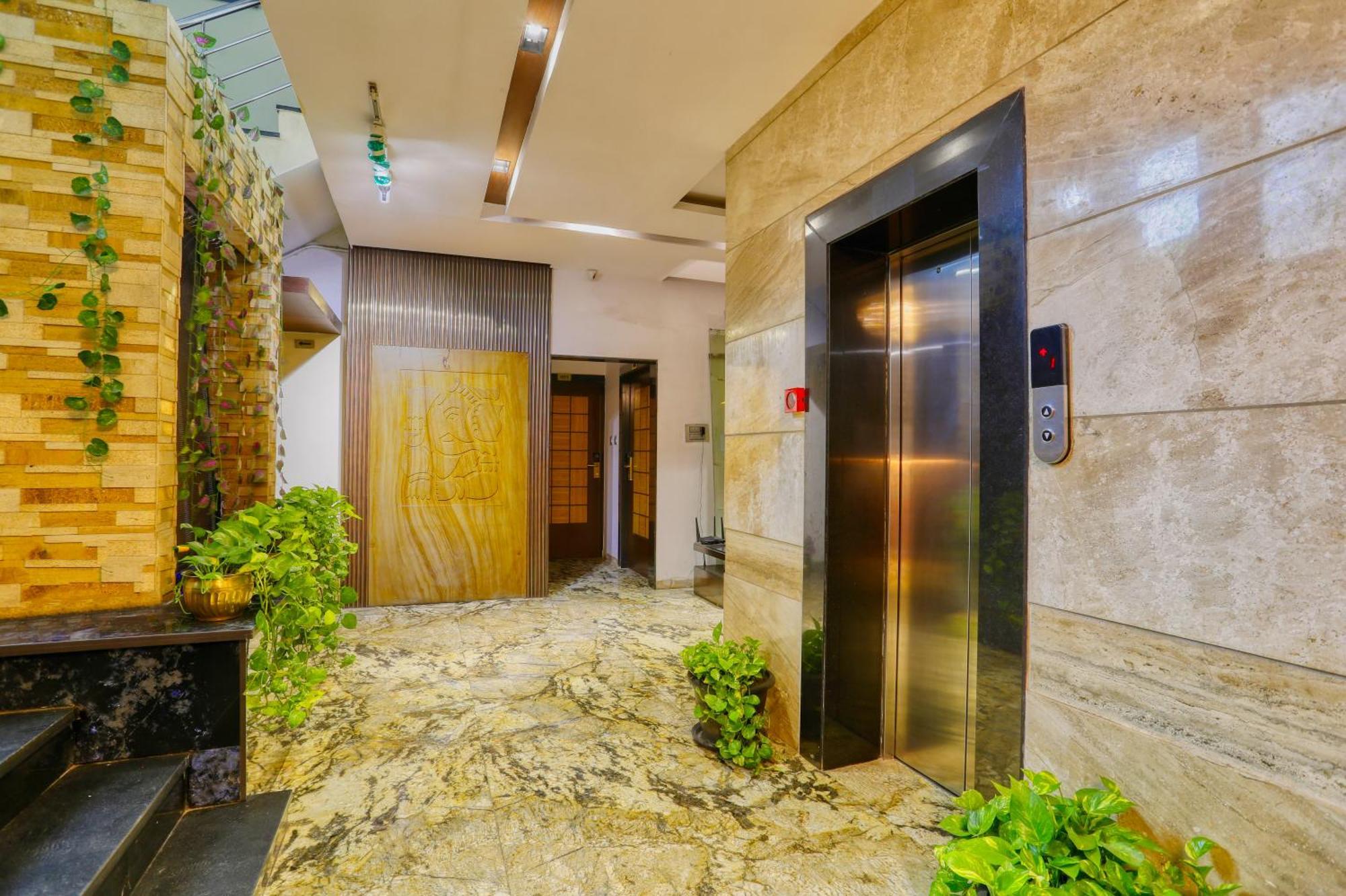 The Ashoka Hotel Indore Ngoại thất bức ảnh
