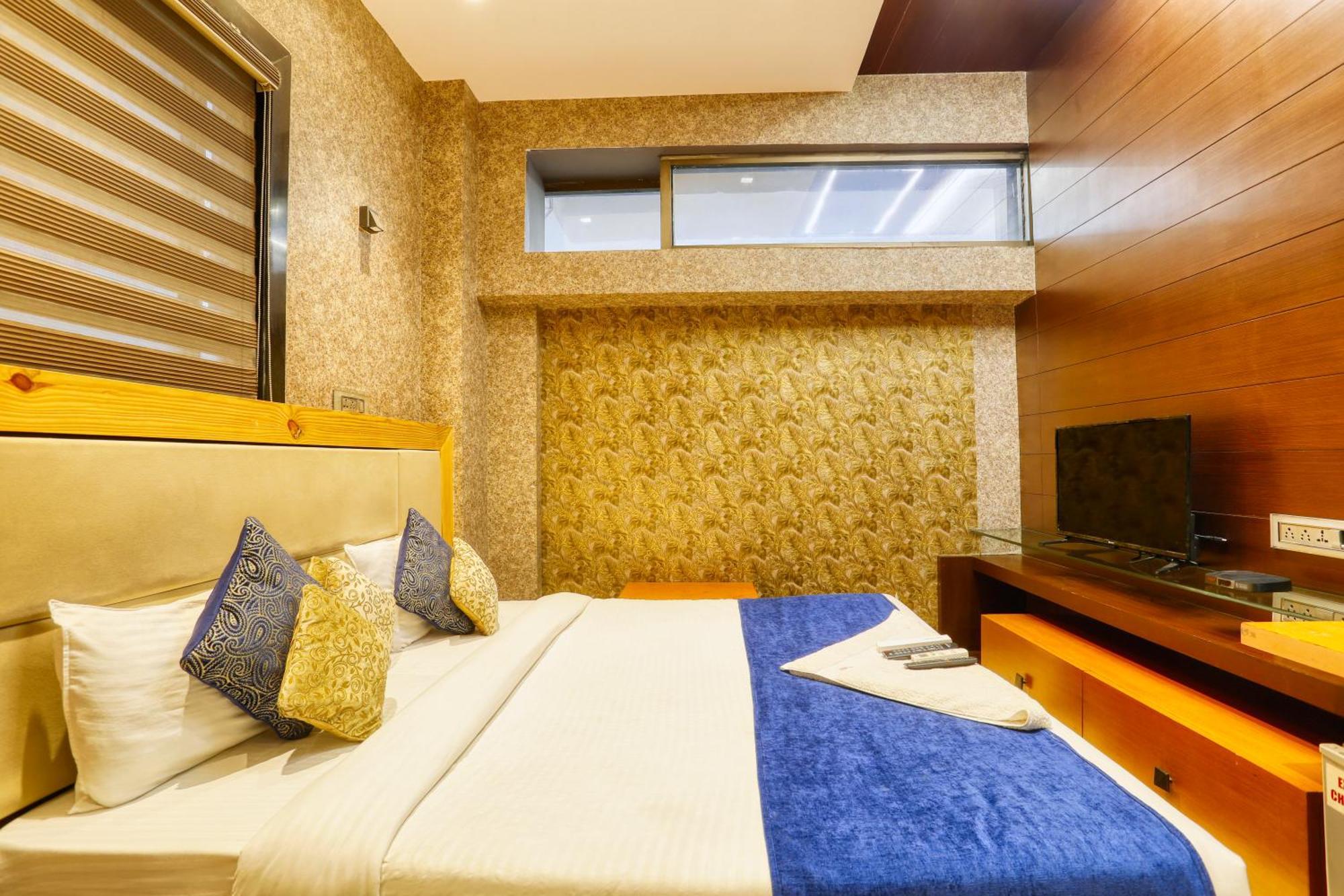The Ashoka Hotel Indore Ngoại thất bức ảnh