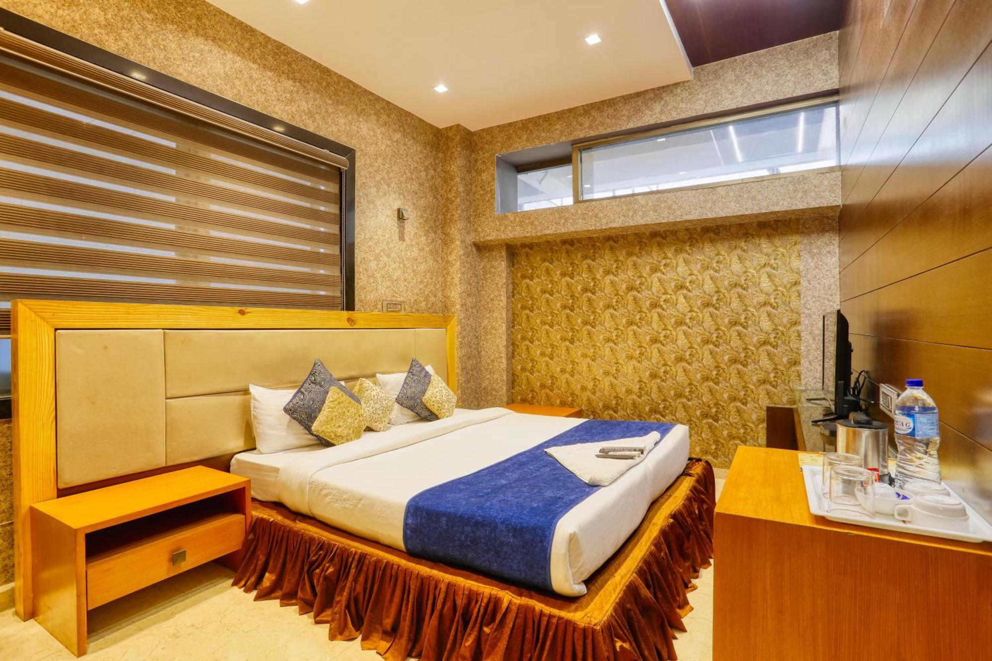 The Ashoka Hotel Indore Ngoại thất bức ảnh