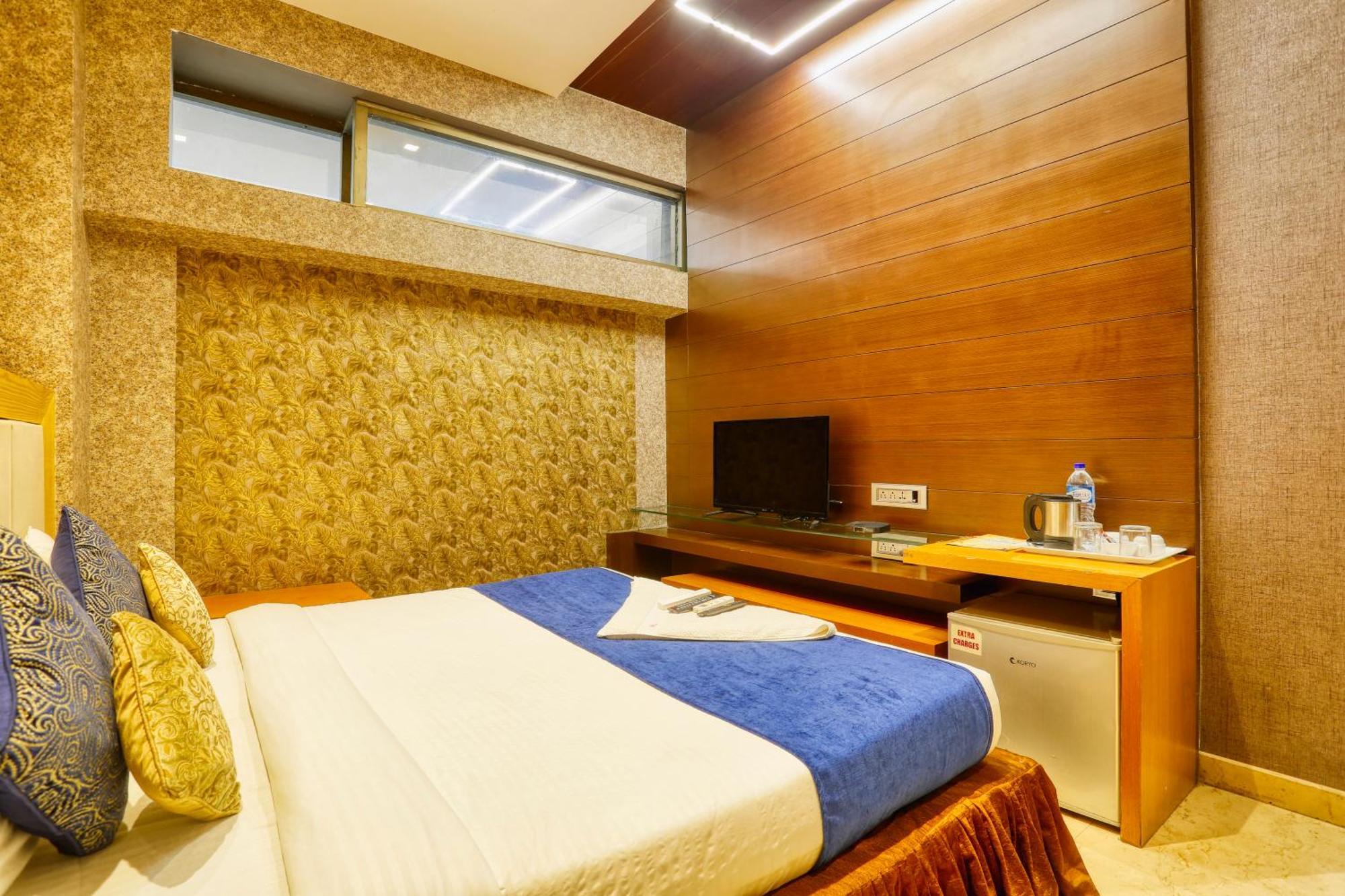 The Ashoka Hotel Indore Ngoại thất bức ảnh