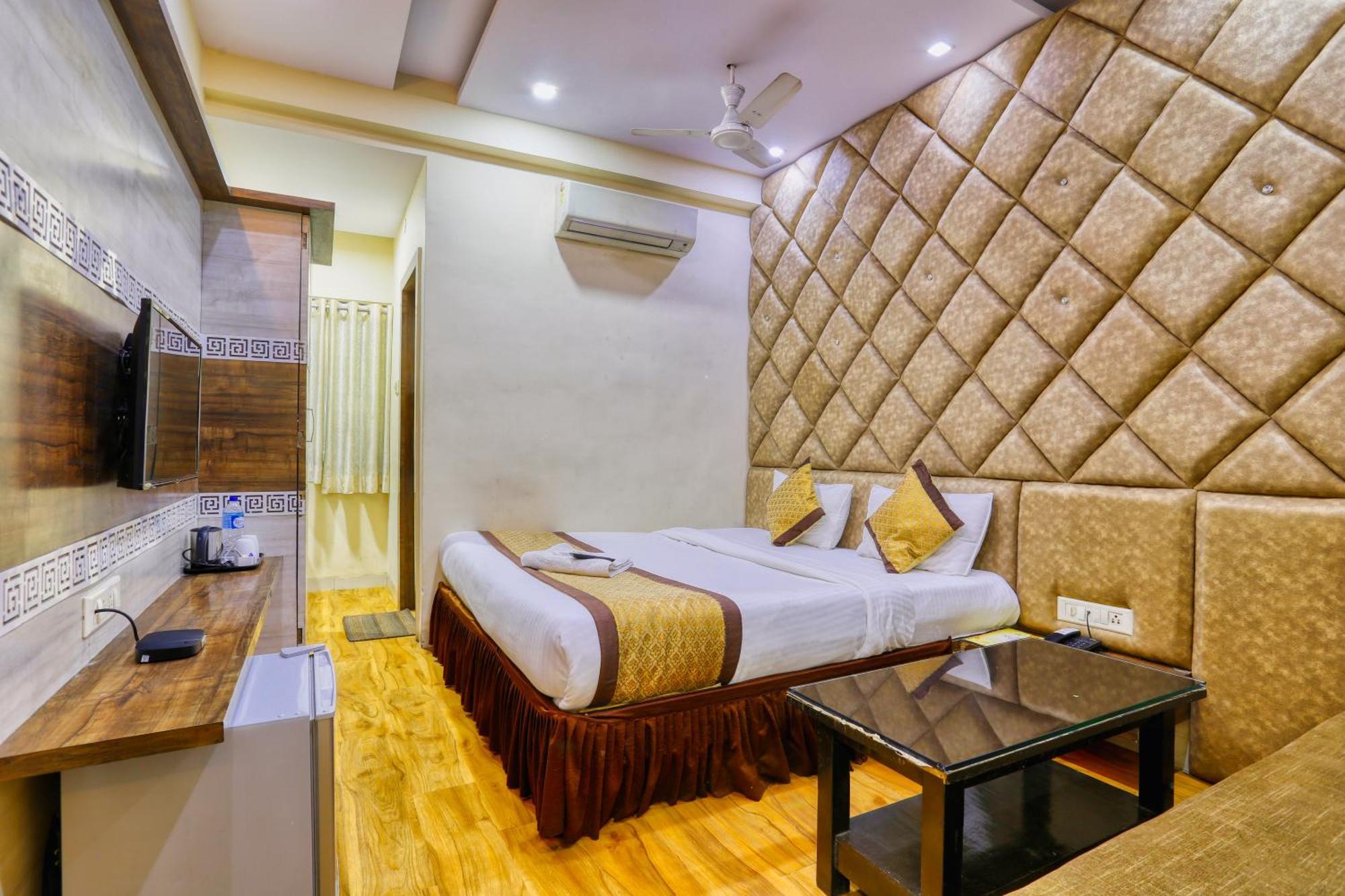 The Ashoka Hotel Indore Ngoại thất bức ảnh