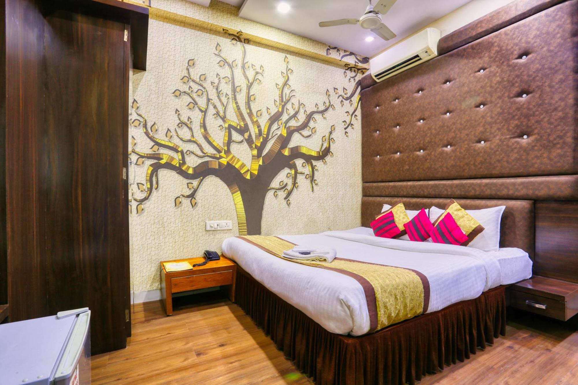 The Ashoka Hotel Indore Ngoại thất bức ảnh