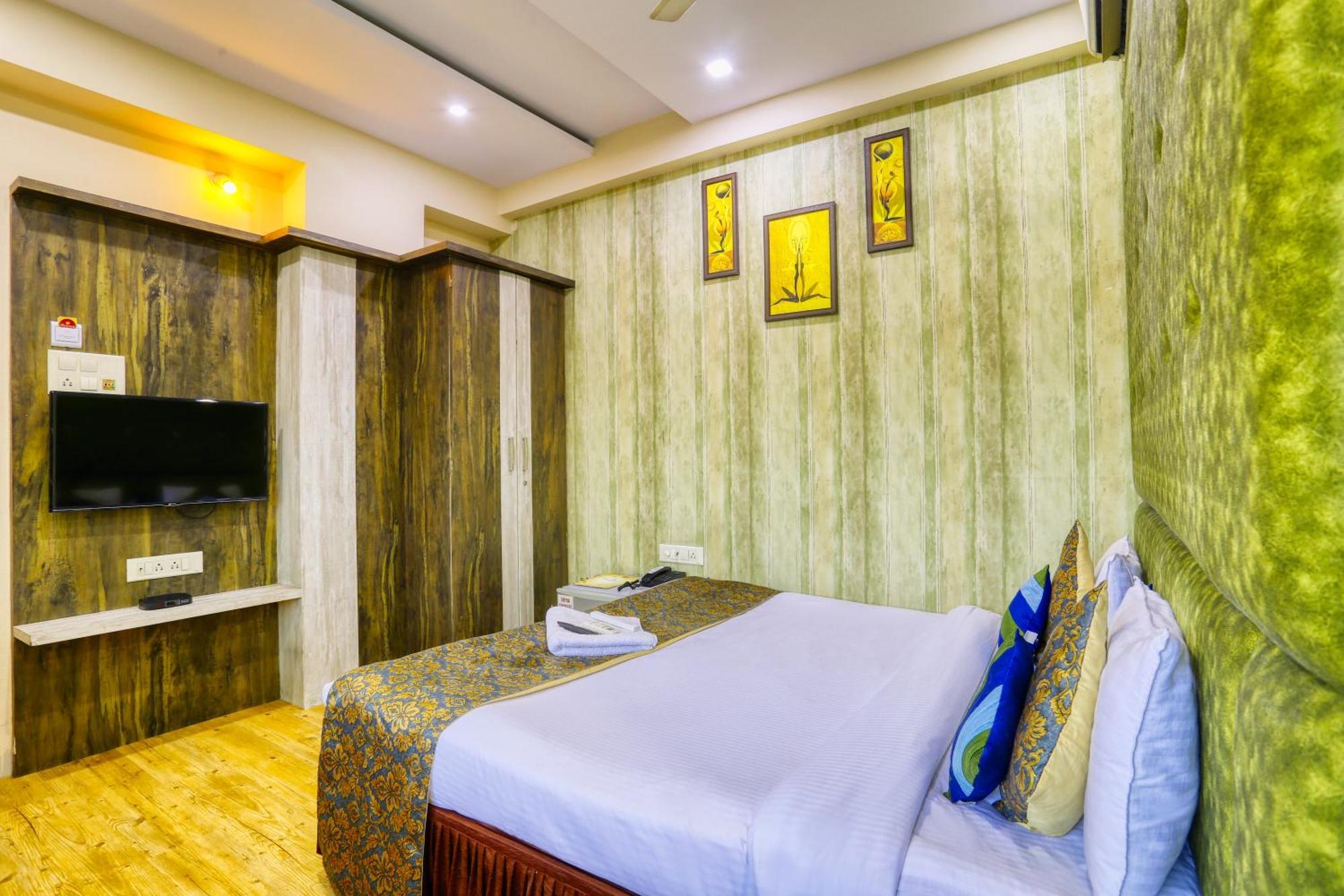 The Ashoka Hotel Indore Ngoại thất bức ảnh